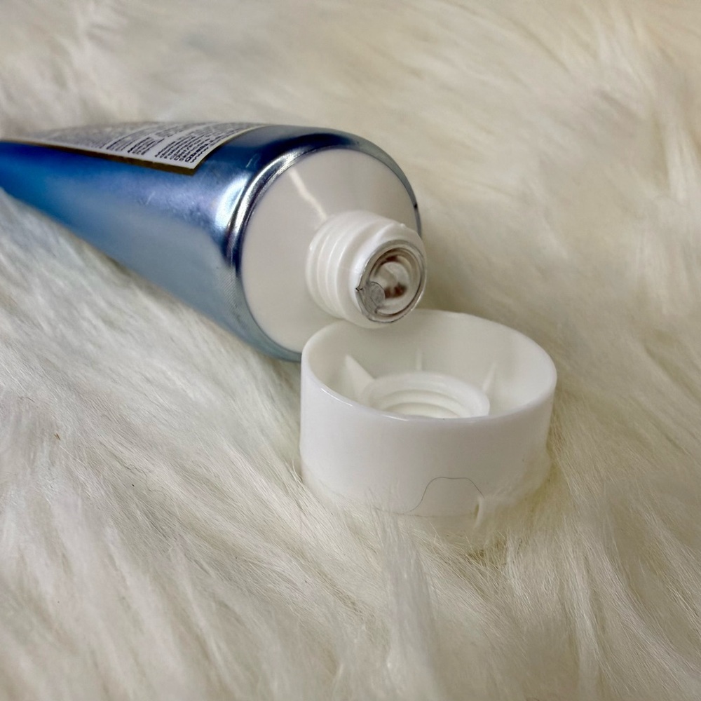 New Mini Sunday Riley Ceramic Slip Cleanser - Picture 3 of 3